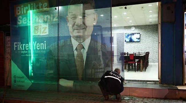 Adana'da AK Parti seçim bürosuna saldırı
