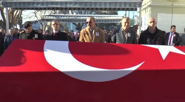 KALP KRİZİNDEN ÖLEN POLİS MEMURU TOPRAĞA VERİLDİ