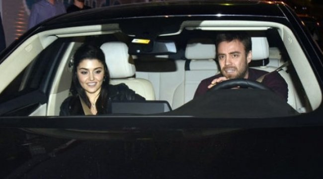 Murat Dalkılıç, Hande Erçel'i hiç yalnız bırakmıyor