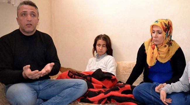 Sürekli kaşınan Yeliz, iyileşmek istiyor