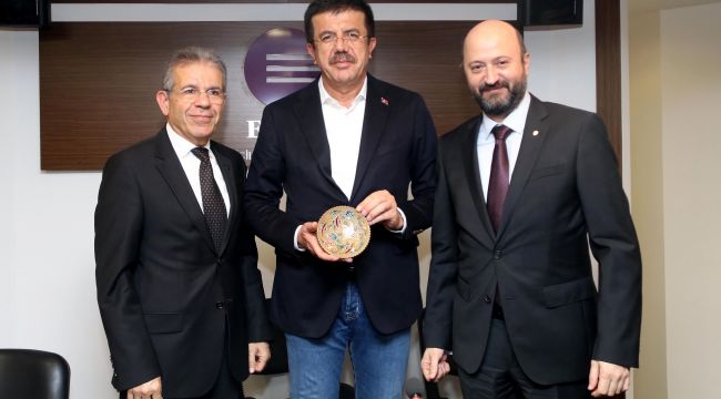 ZEYBEKCİ ESİAD’DA KONUŞTU : “ŞEHRİNİZİN TARAFI OLUN”