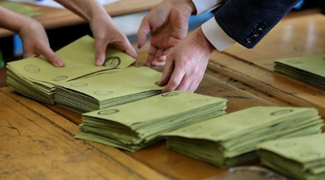 18 kişiden birisi sandık başında görevli olacak