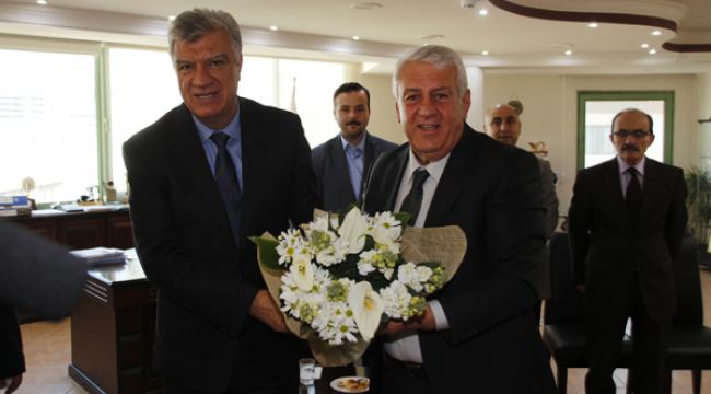 ALİ ENGİN İŞ DÜNYASI İLE BULUŞTU