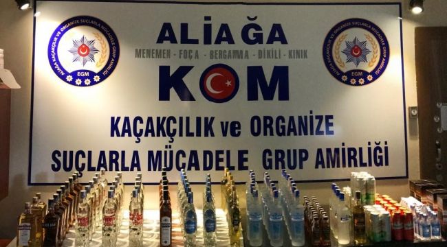 ALİAĞA’DA KAÇAK İÇKİ DOLU ARAÇ YAKALANDI