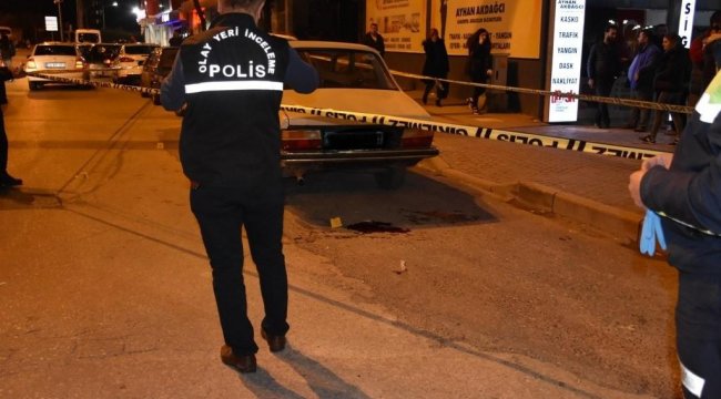 Emniyet müdürlüğü önünde silahlı kavga