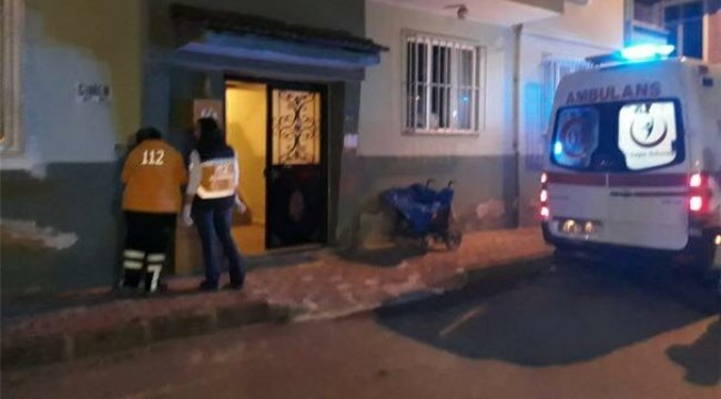 Engelli kişi evinin önünde bıçaklanarak öldürüldü