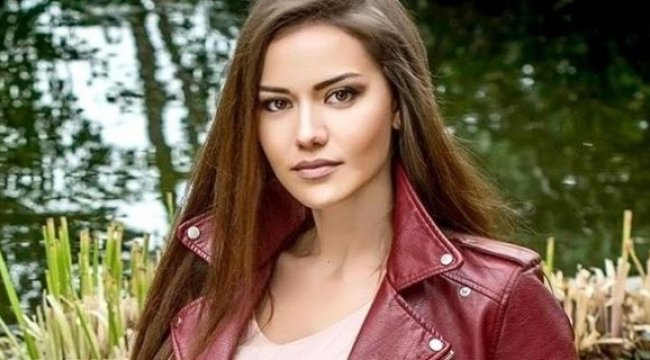 Fahriye Evcen Ortadoğu'daki şöhretini paraya çevirdi