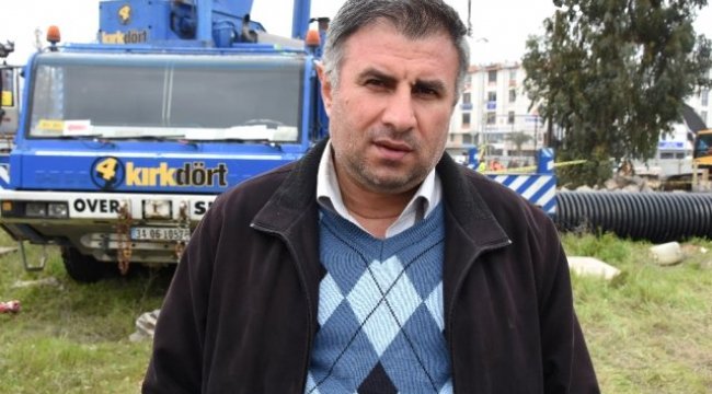 ZEMİNİN BOZUKLUĞUNU ÇOCUKLARINA ANLATMIŞ