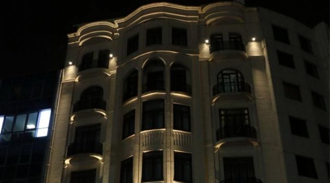 İstanbul'da feci olay! Otelin 8'inci katından peş peşe atladılar