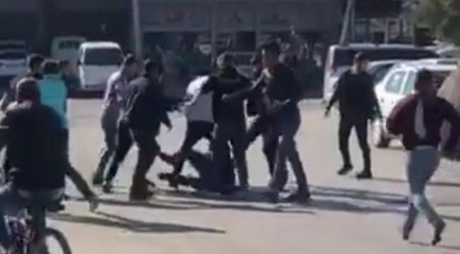 İZMİR ÇİĞLİ'DE KANLI KAVGA!