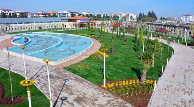 İZMİR’İN EN BÜYÜK MİLLET BAHÇESİ AÇILIYOR