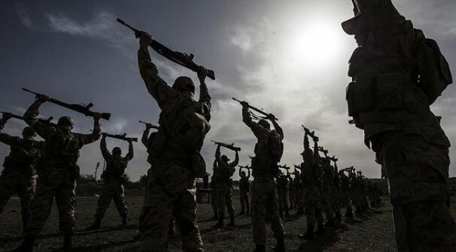 Jandarma uzman erbaş alacak! KPSS'ye girmeyenler de başvurabiliyor