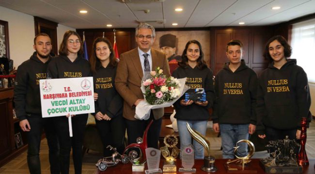 KARŞIYAKA’NIN BİLİM KAHRAMANLARI ŞAMPİYON OLDU