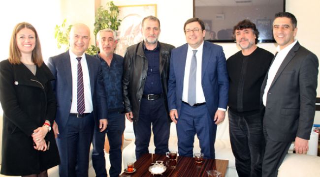 KAYALAR'A BÜYÜK DESTEK