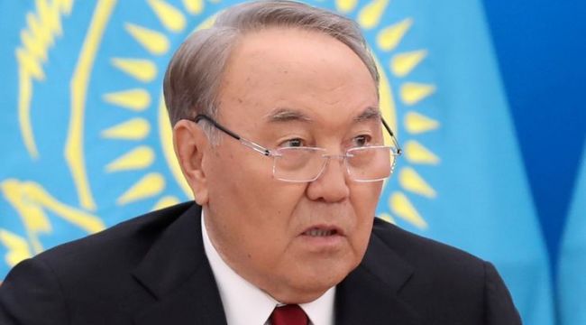 Kazakistan'da Nazarbayev istifasını açıkladı!