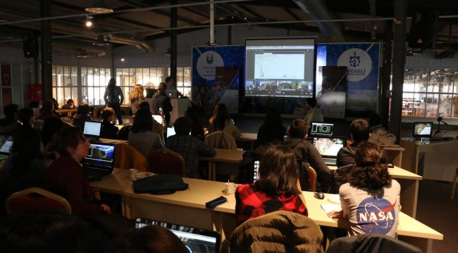 Kocaeli Bilim Merkezi'nden CERN'e canlı bağlantı