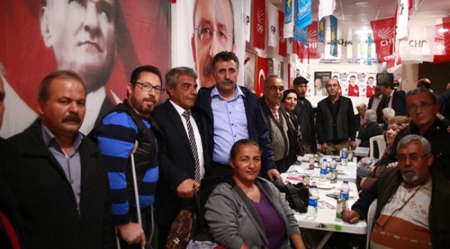 SANDAL, BAYRAKLI'DA ENGELLİLERLE BULUŞTU