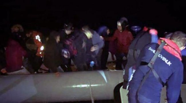 Çeşme açıklarında 47 kaçak yakalandı