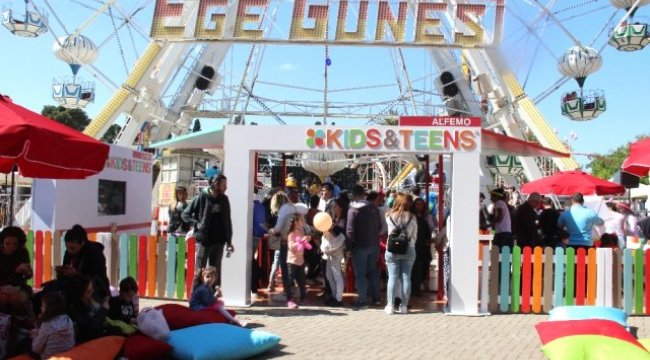 ÇOCUKLAR, SÜPER ÇOCUK FESTİVALİ'NDE DOYASIYLA EĞLENDİ