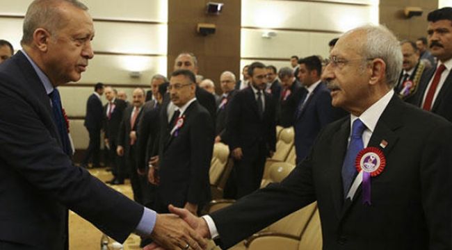 Devletin zirvesi törende buluştu