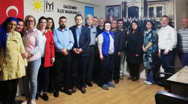 GAZİEMİR İLÇE BAŞKANI VE YÖNETİMİ İSTİFA ETTİ