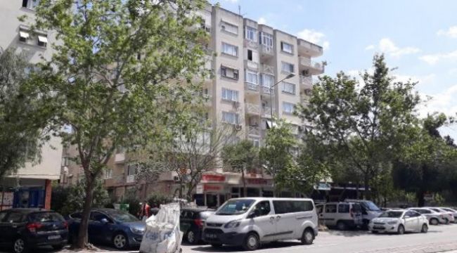 İZMİR'DE EMEKLİ EMNİYET MÜDÜRÜ İNTİHAR ETTİ
