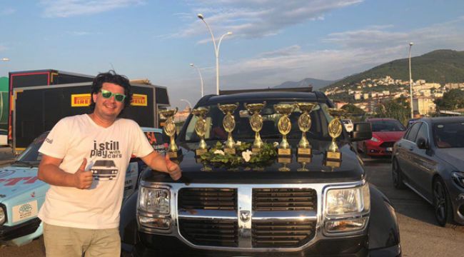 İZMİR'DE OTİZMLİ ÇOCUKLAR İÇİN YARIŞACAKLAR