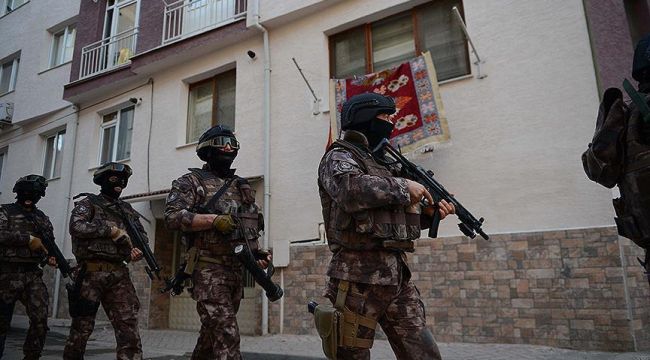 İZMİR MERKEZLİ DEAŞ OPERASYONUNDA 12 GÖZALTI