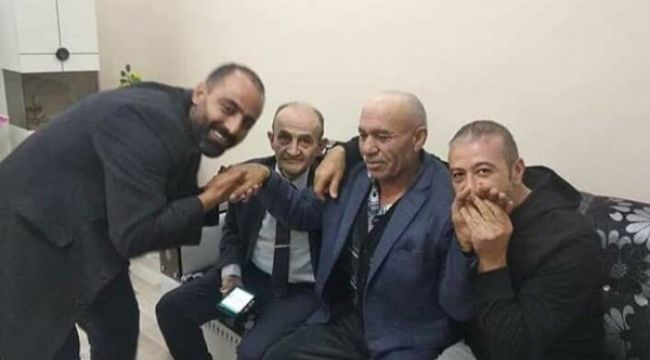 KILIÇDAROĞLU SALDIRGANININ ELİNİ ÖPTÜLER!