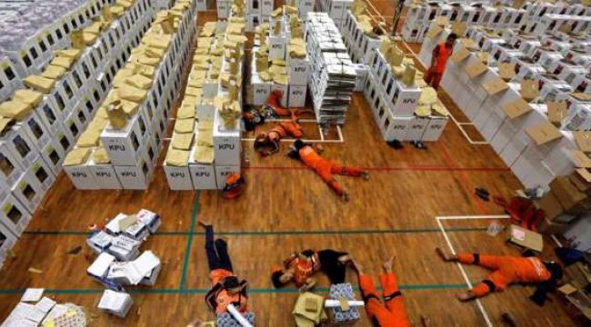 Seçimlerde 272 görevli aşırı yorgunluktan öldü!