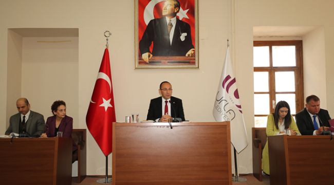 URLA BELEDİYESİ FAALİYET RAPORU ONAYLANDI