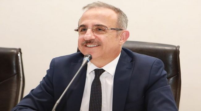 AK PARTİ İZMİR'DE BİR İLK: YENİ YÖNETİM İÇİN ANKET