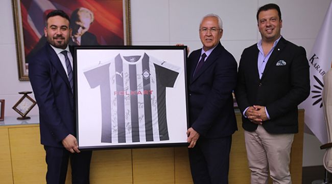 ALTAY’DAN BAŞKAN SELVİTOPU’NA KUTLAMA ZİYARETİ