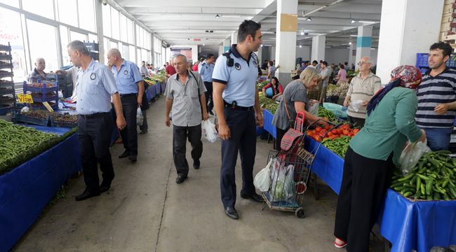 BORNOVA'DA BAYRAM TEDBIRLERI TAMAM