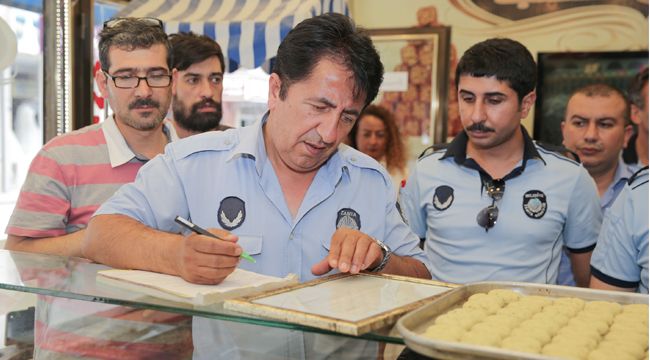 BUCA’DA BAYRAM ÖNCESİ SIKI DENETİM