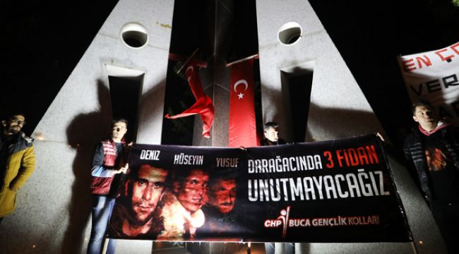 BUCA 'ÜÇ FİDANI' ANITI ÖNÜNDE 'AYNI SAATTE' ANDI