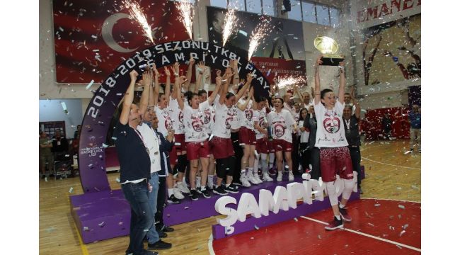 Elazığ İl Özel İdare Süper Lig'de