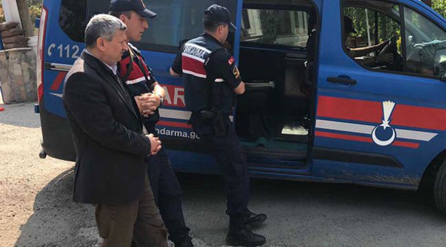 Eski emniyet müdürü jandarma tarafından FETÖ şüphelisi gerekçesi ile yakalandı