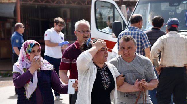EVİ YANARKEN SİNİR KRİZİ GEÇİRDİ