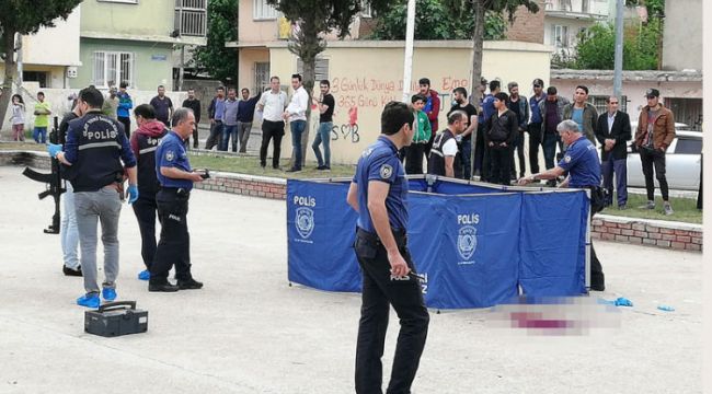 EVLENME TEKLİFİNİ KABUL ETMEYİNCE, BAŞINDAN VURDU