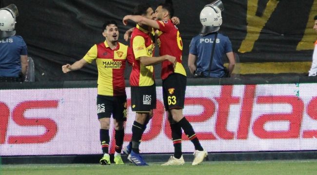 GÖZTEPE ANKARAGÜCÜ'NÜ MAĞLUP EDEREK LİGDE KALMAYI BAŞARDI