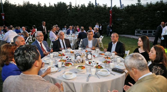 KONAK İFTAR SOFRASINDA BULUŞTU