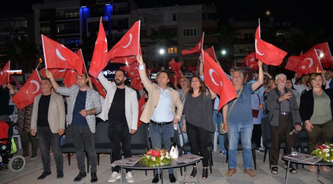 MENEMEN, YÖRESEL ETKİNLİKLERLE 19 MAYIS'I KUTLADI