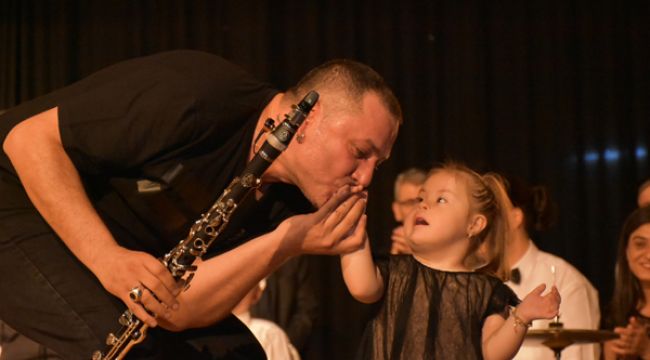 NARLIDERE’DE ‘ENGELSİZ’ KONSER