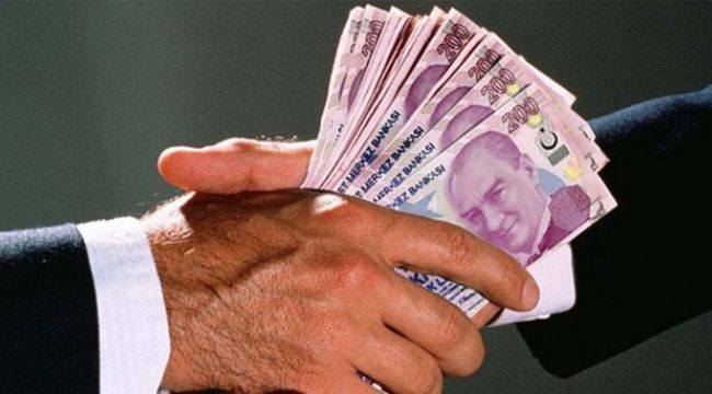 Tapuda rüşvet operasyonunda 6'sı tapu memuru 14 kişi tutuklandı