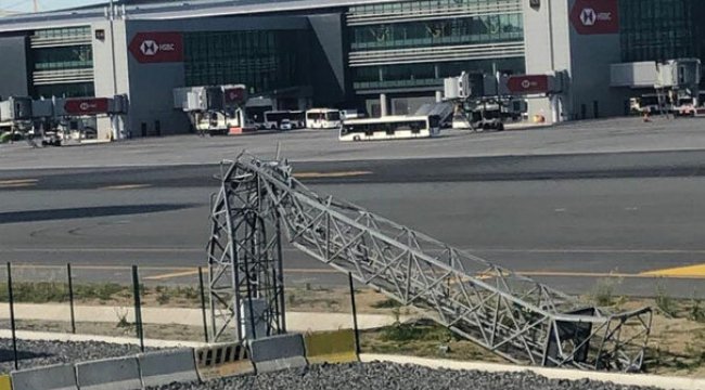 THY uçağı kanadını aydınlatma direğine çarptı