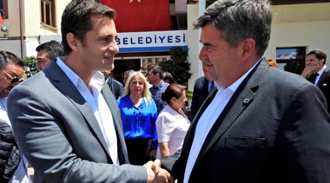YÜCEL'DEN ÇEŞME'YE TEBRİK ZİYARETİ