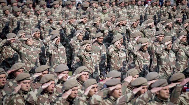 Askeriyede görev yapan sivil memurlarla ilgili önemli karar
