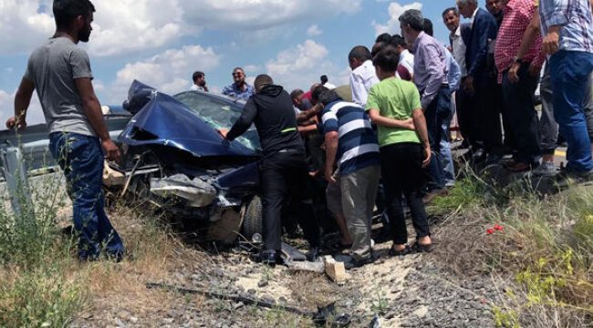 Bariyer otomobile saplandı: 1 kişi öldü, 2 kişi yaralandı