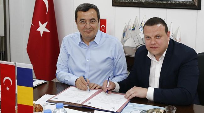 BAŞKAN BATUR AVRUPA BİRLİĞİ PROTOKOLÜNÜ İMZALADI